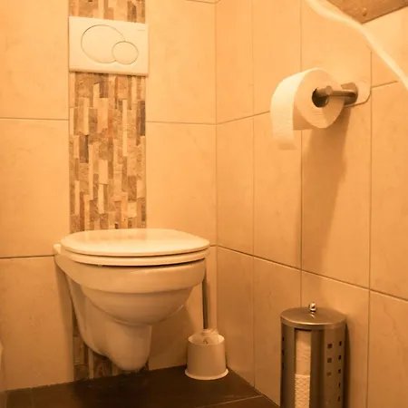 Am Huegel Aparthotel